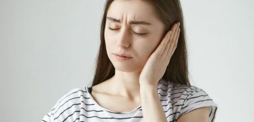 Zapalenie ucha zewnętrznego – przyczyny, objawy, leczenie